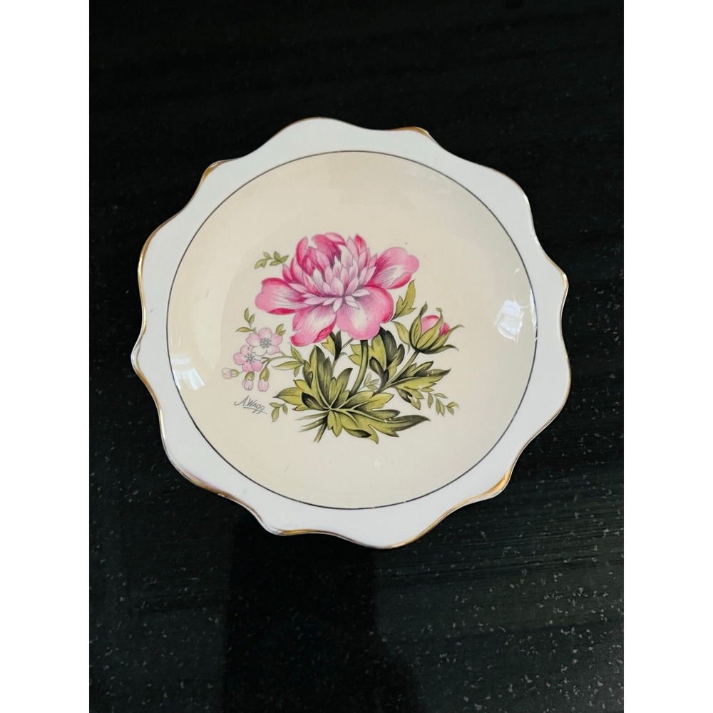Vintage Royal Albert Bone China Butter Dish Trinket Dish Floral Gold Rim England